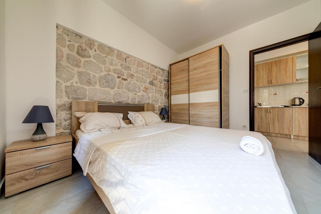 Happy Home Apartments Κότορ Εξωτερικό φωτογραφία