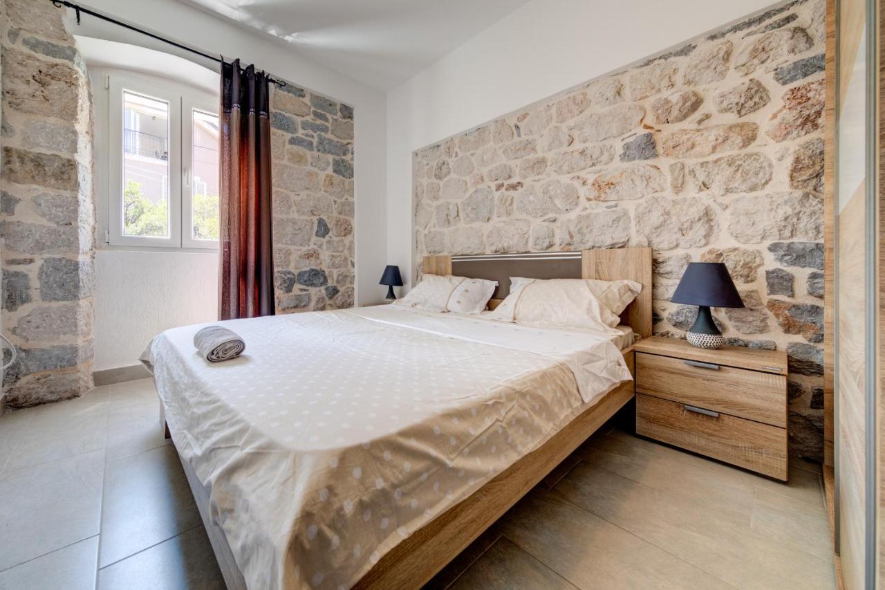 Happy Home Apartments Κότορ Εξωτερικό φωτογραφία
